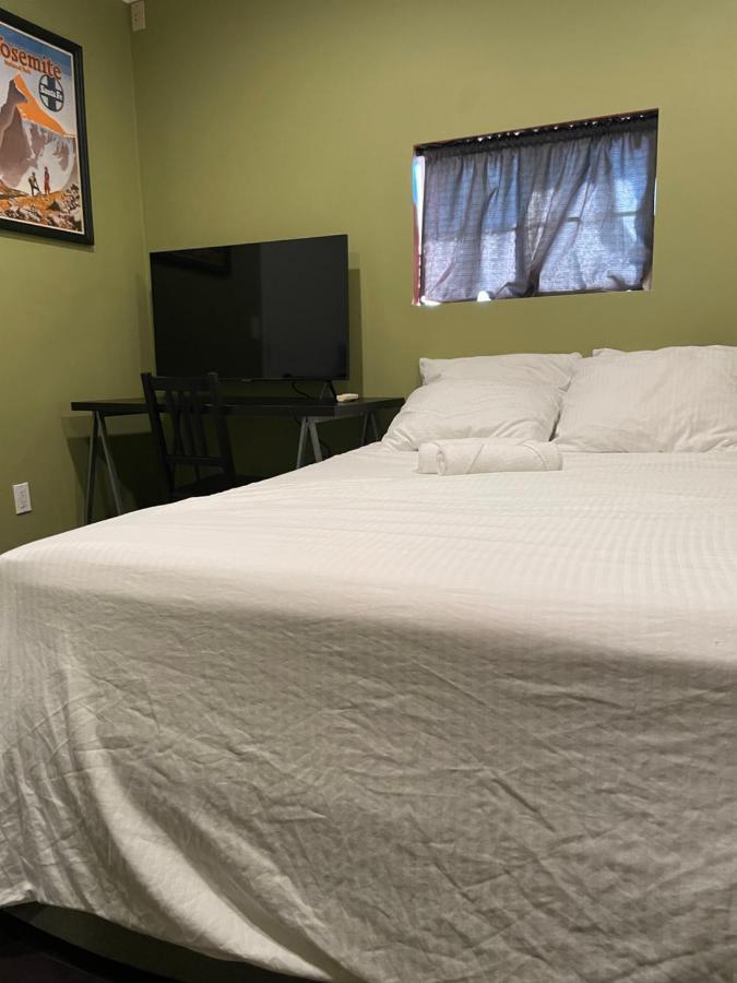 Private Standalone Room W/ Tv, Wifi & Ac In Carson Exteriör bild