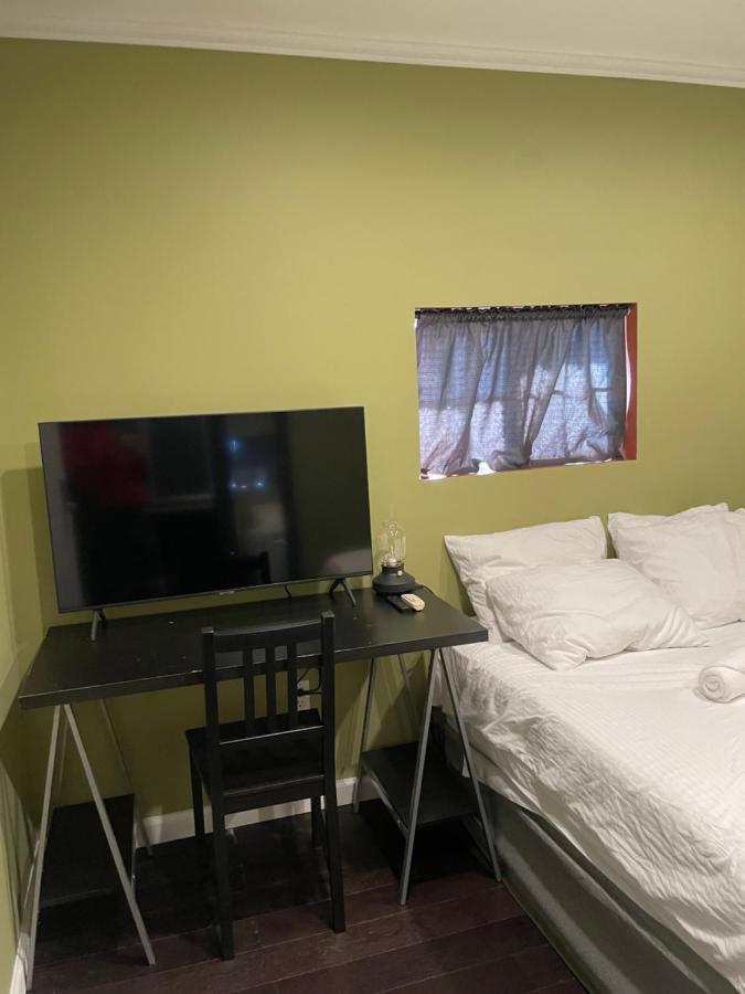 Private Standalone Room W/ Tv, Wifi & Ac In Carson Exteriör bild