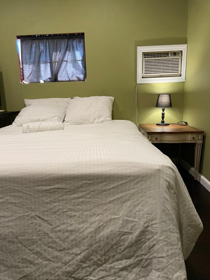 Private Standalone Room W/ Tv, Wifi & Ac In Carson Exteriör bild